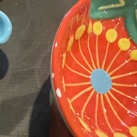 Handcrafted and hand painted Mexican condiment bowls - Picture 2 of 6